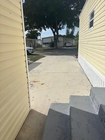 4916 NW 2nd Ave, Deerfield Beach FL 33064