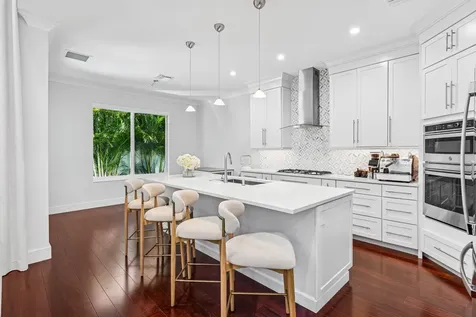412 SE 4th Avenue Delray Beach FL 33483
