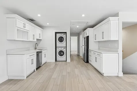 412 SE 4th Avenue Delray Beach FL 33483