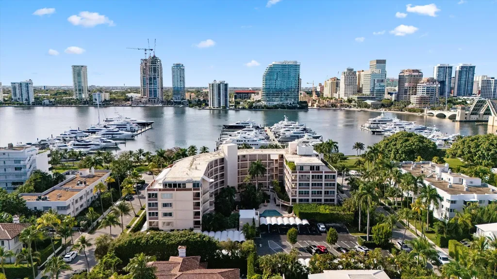 369 S Lake Drive Palm Beach FL 33480