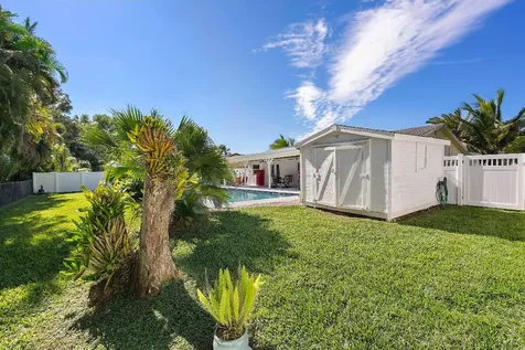 113 Barcelona Drive Royal Palm Beach FL 33411