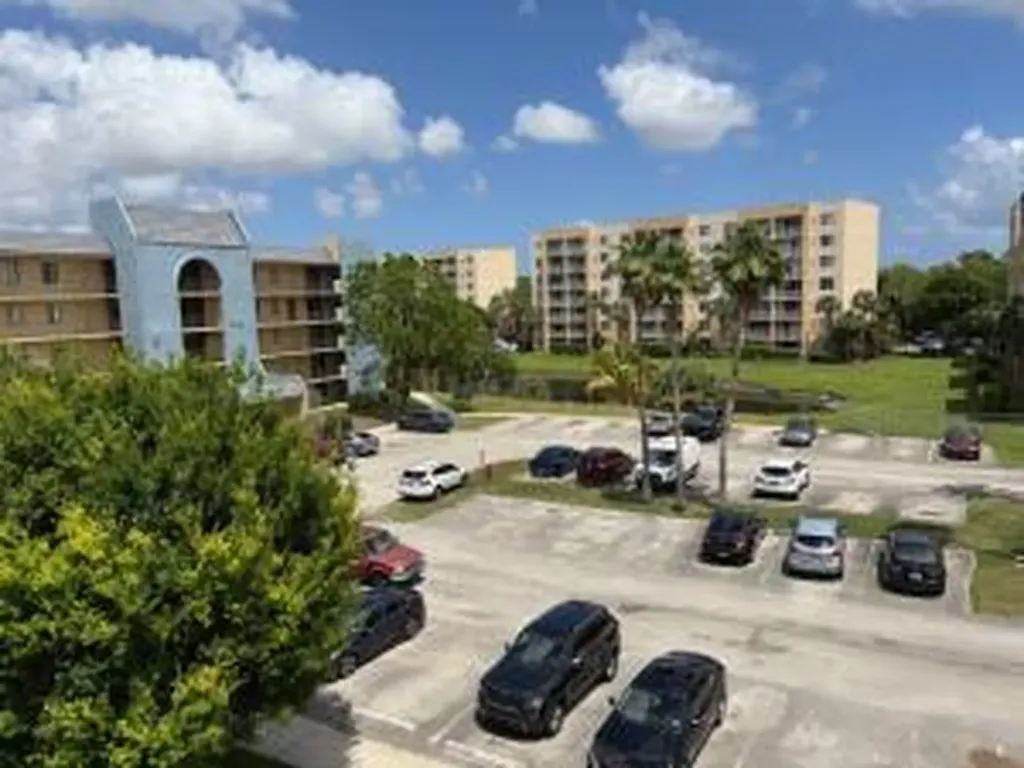 2820 Tennis Club Drive West Palm Beach FL 33417