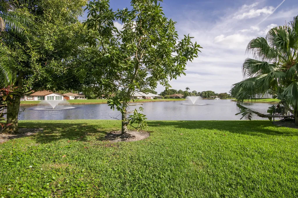 13356 Touchstone Place Palm Beach Gardens FL 33418