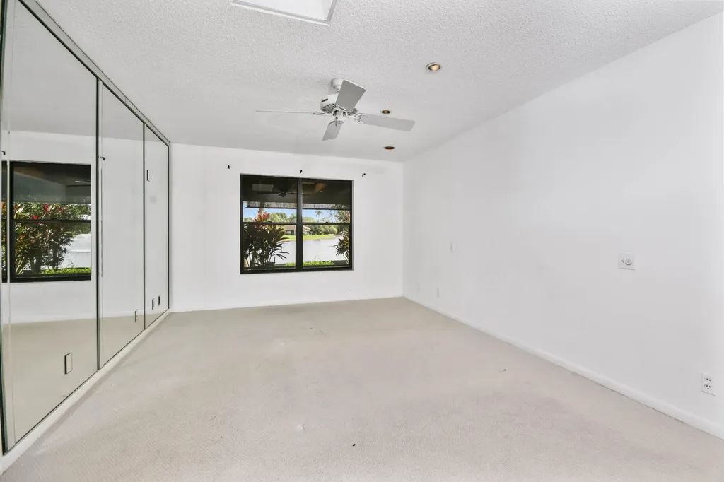 13356 Touchstone Place Palm Beach Gardens FL 33418