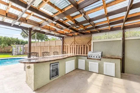 9434 Fox Trot Lane Boca Raton FL 33496