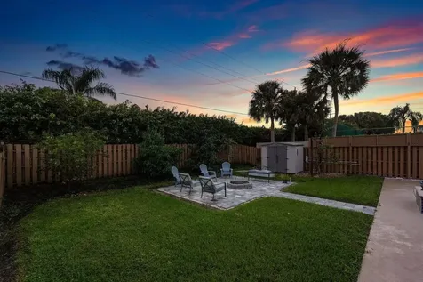 9434 Fox Trot Lane Boca Raton FL 33496