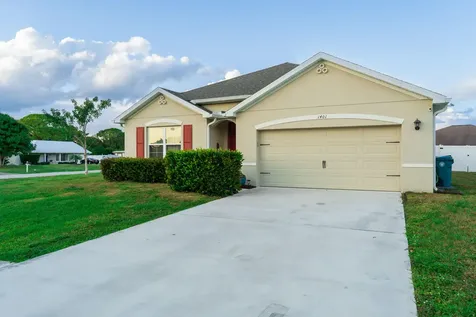 1401 SE Portillo Road Port St Lucie FL 34952