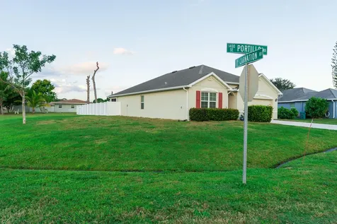 1401 SE Portillo Road Port St Lucie FL 34952