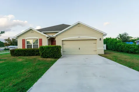 1401 SE Portillo Road Port St Lucie FL 34952
