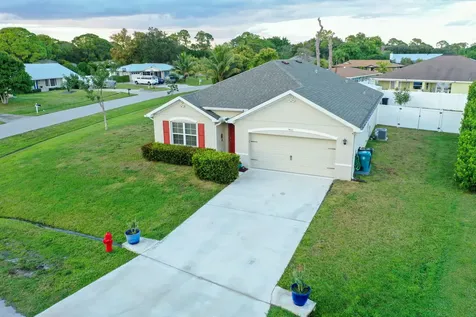 1401 SE Portillo Road Port St Lucie FL 34952