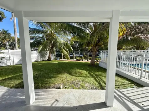 4540 SW 28th Terrace Dania Beach FL 33312