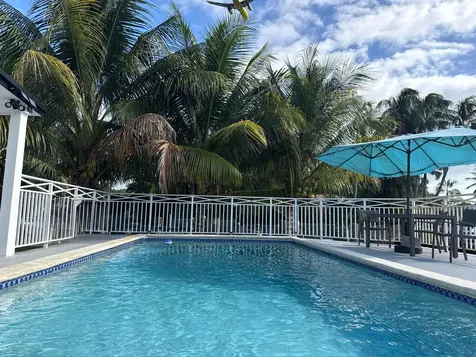 4540 SW 28th Terrace Dania Beach FL 33312