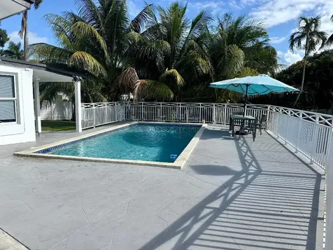 4540 SW 28th Terrace Dania Beach FL 33312