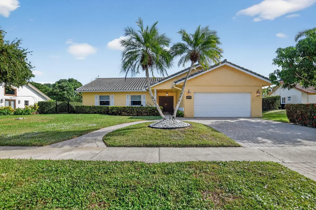 21310 Escondido Way S Boca Raton FL 33433