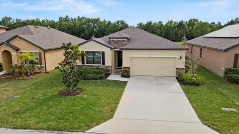 6259 NW Regent Street Port St Lucie FL 34983