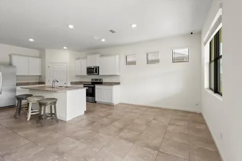 6259 NW Regent Street Port St Lucie FL 34983