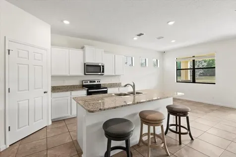 6259 NW Regent Street Port St Lucie FL 34983