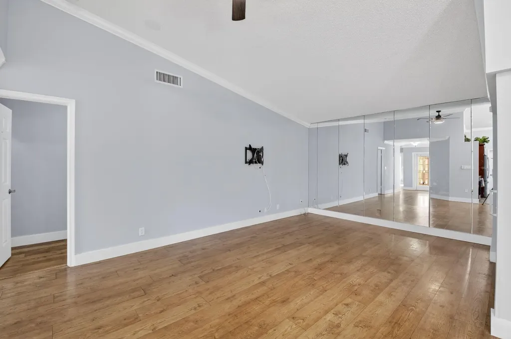 1290 NW 21st Terrace Delray Beach FL 33445