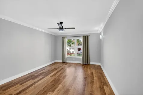 1290 NW 21st Terrace Delray Beach FL 33445