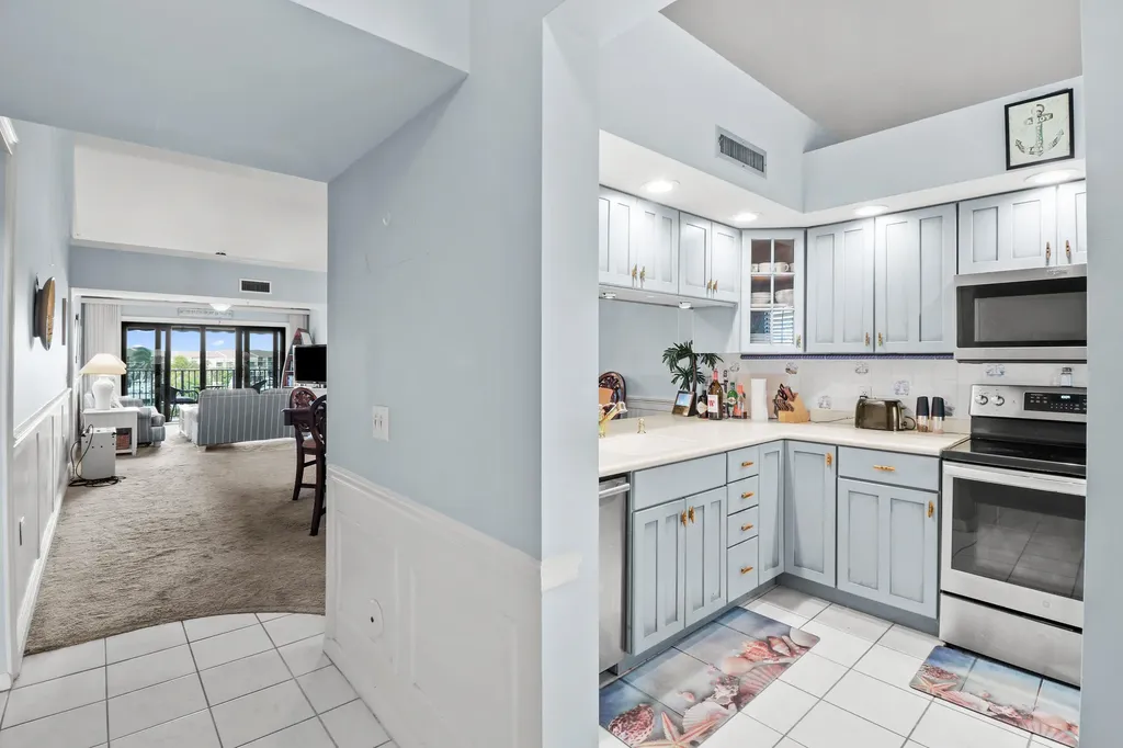 901 Seafarer Circle Jupiter FL 33477
