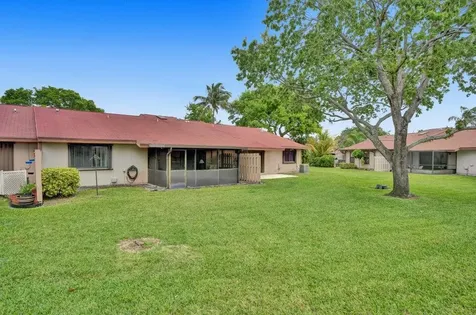 7 Farnworth Drive Boynton Beach FL 33426