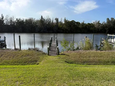 3345 SW Porpoise Circle SW Stuart FL 34997