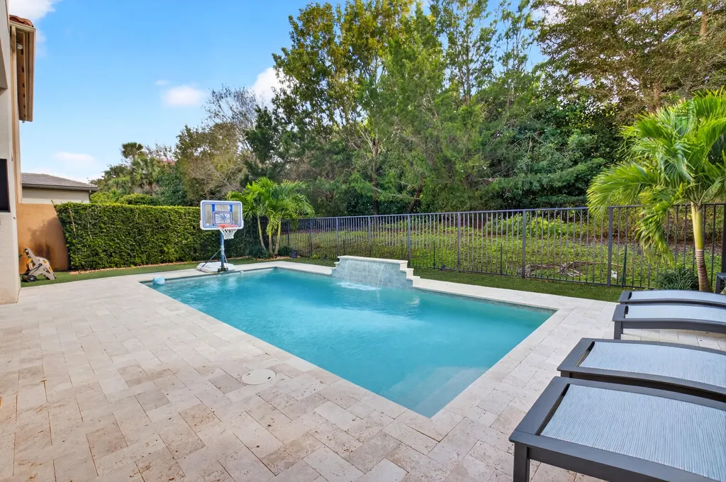 16149 Pantheon Pass Delray Beach FL 33446