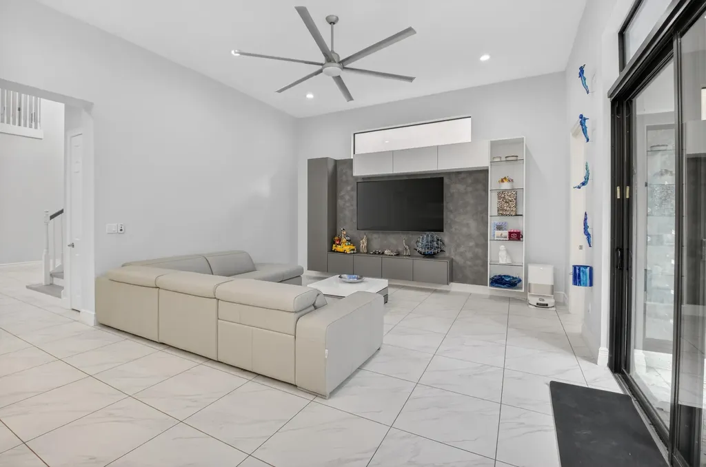 16149 Pantheon Pass Delray Beach FL 33446