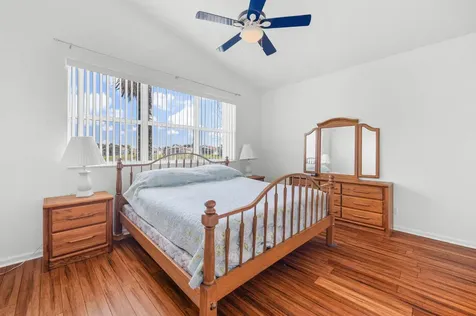 364 NW Sunview Way Port St Lucie FL 34986