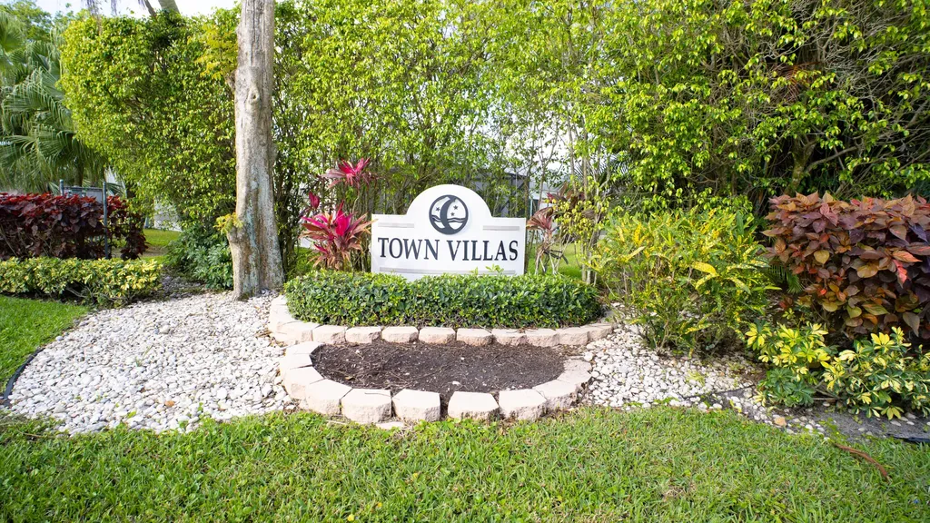 9110 Fairbanks Lane Boca Raton FL 33496