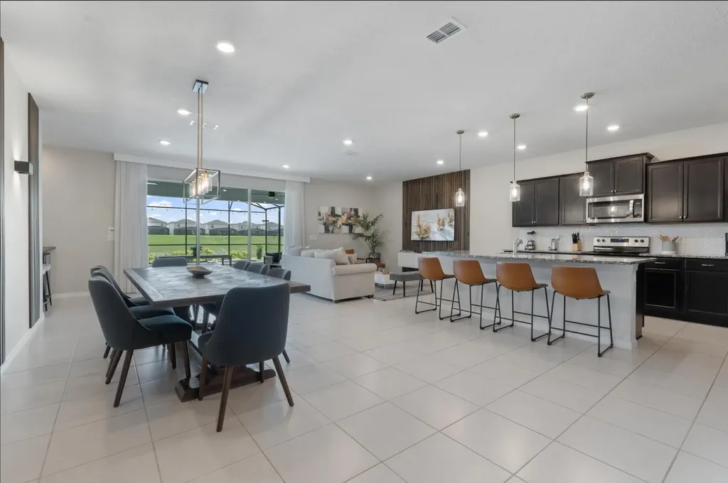 4321 Lana Avenue Davenport FL 33897