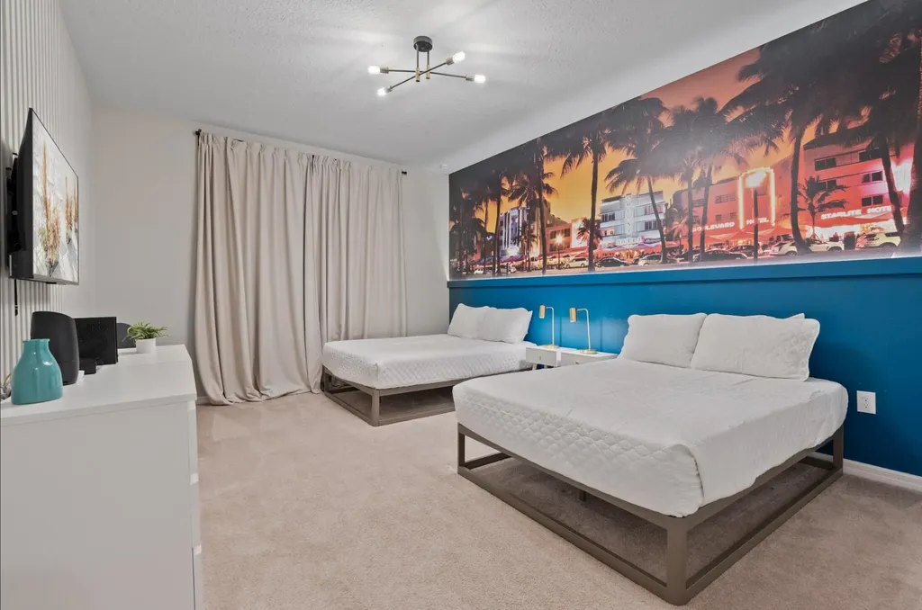 4321 Lana Avenue Davenport FL 33897