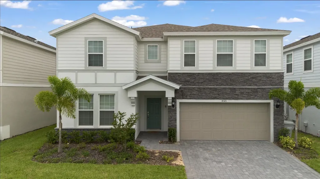 4321 Lana Avenue Davenport FL 33897