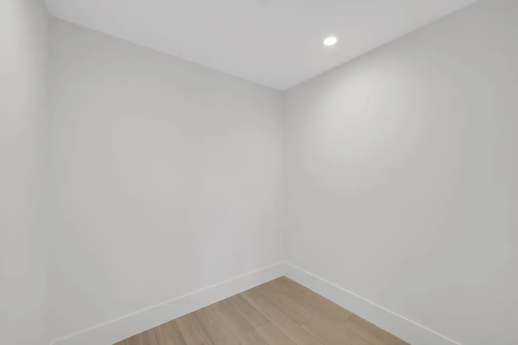 408 SE 2nd Street Delray Beach FL 33483