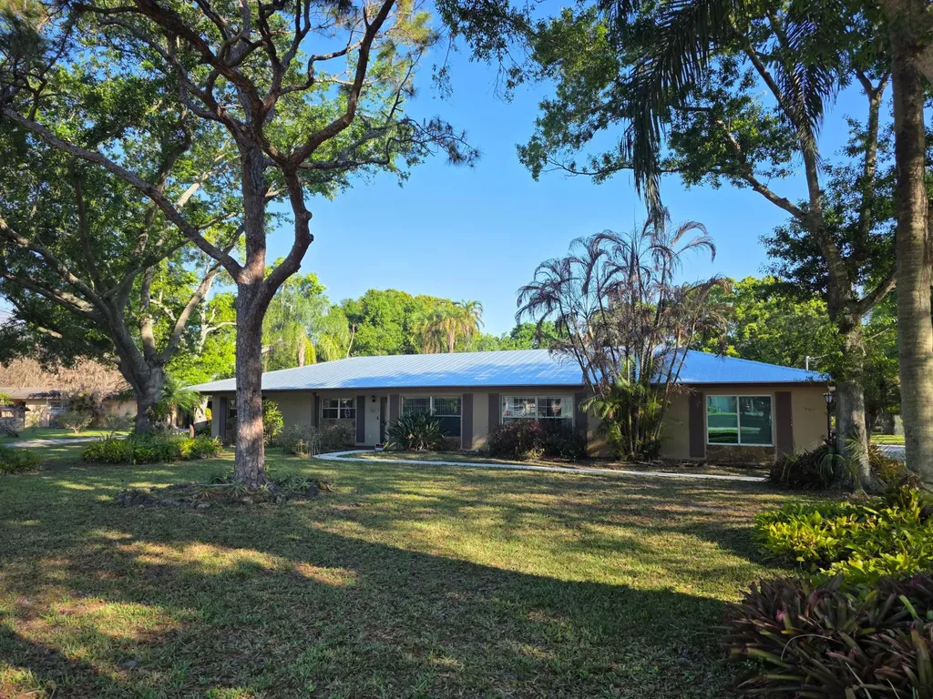 5742 Briargate Lane Fort Pierce FL 34981
