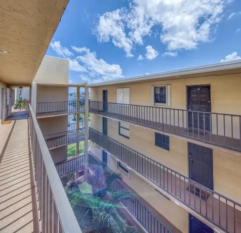 890 N Federal Highway Lantana FL 33462