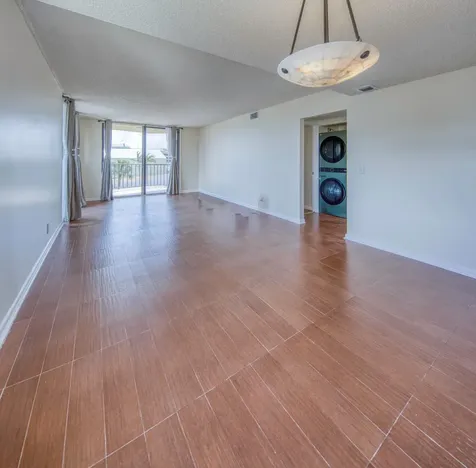 890 N Federal Highway Lantana FL 33462