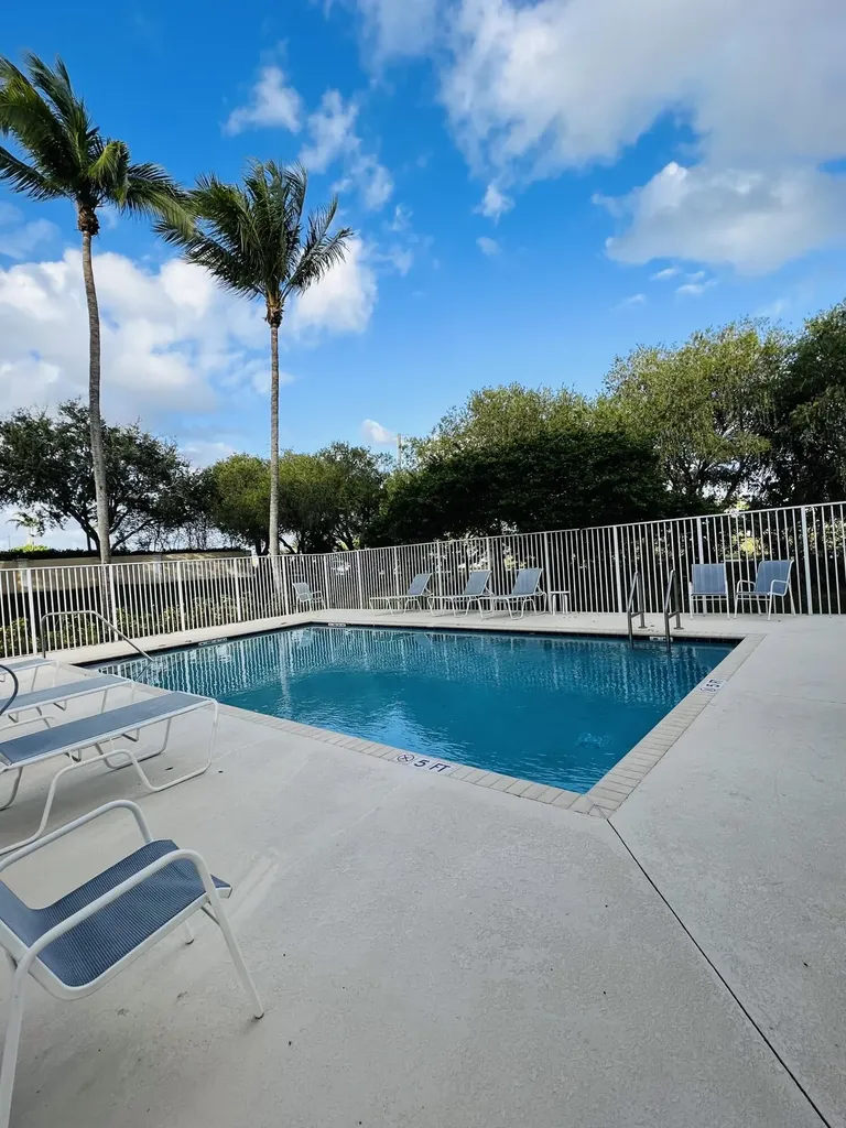 11415 NW 34th Place Sunrise FL 33323