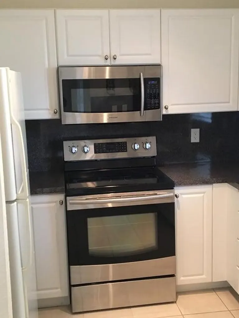 11415 NW 34th Place Sunrise FL 33323