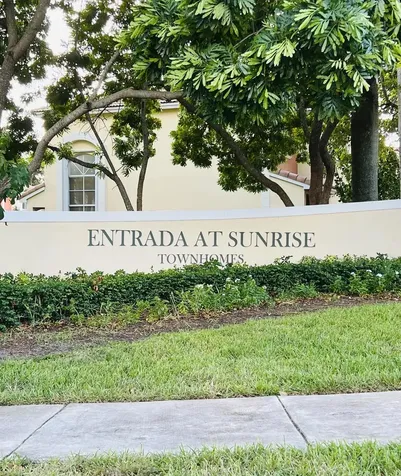 11415 NW 34th Place Sunrise FL 33323