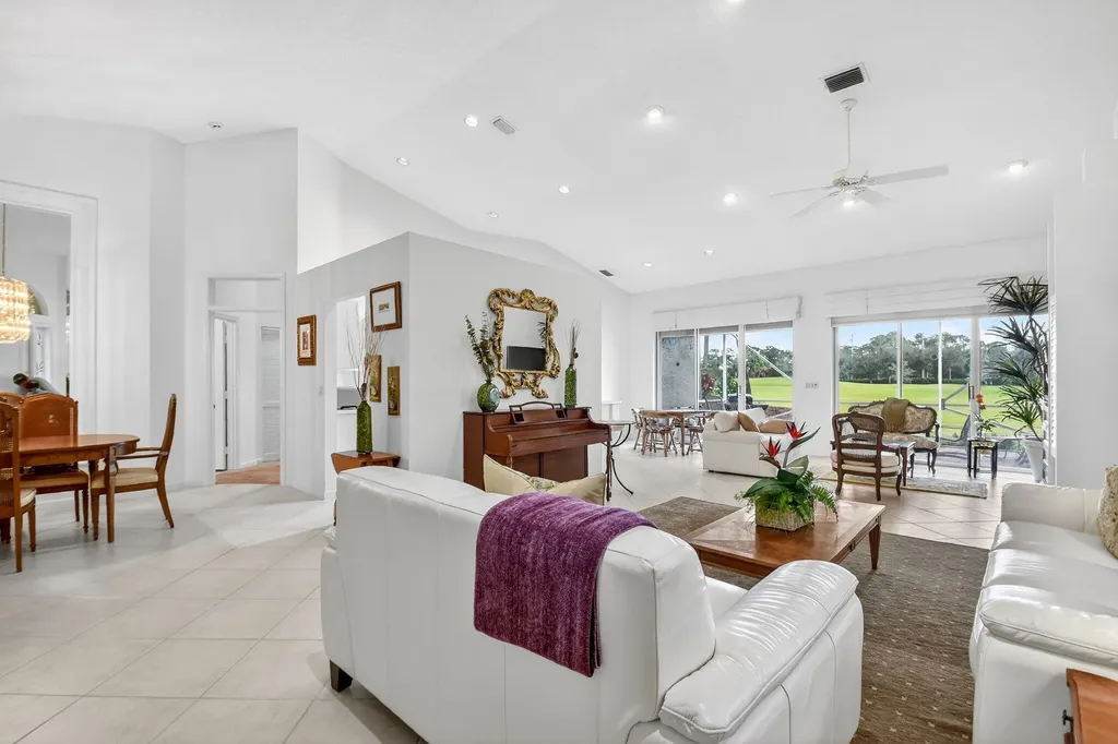 4702 Carlton Golf Drive Lake Worth FL 33449