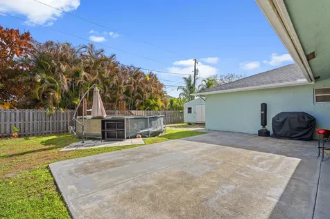 314 SE Fisk Road Port St Lucie FL 34984
