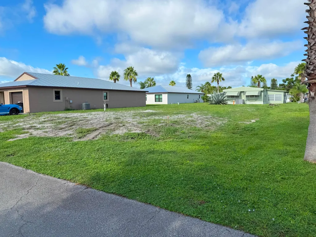 3 Palo Alto Lane Port St Lucie FL 34952
