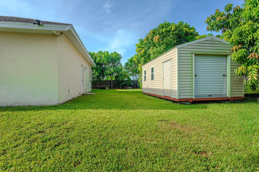 1518 SW Hutchins Street Port St Lucie FL 34983