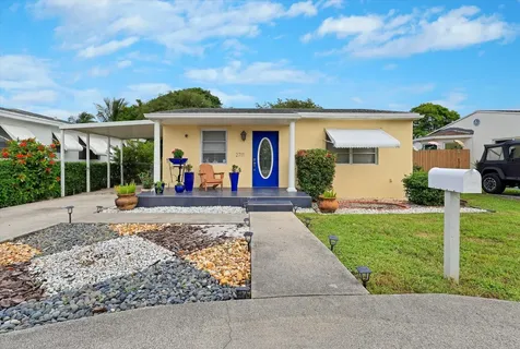 2711 Madison Street Hollywood FL 33020