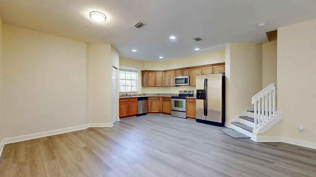 2558 SE Pineland Drive Port St Lucie FL 34952