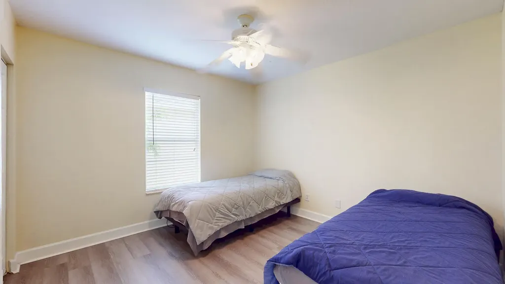 2558 SE Pineland Drive Port St Lucie FL 34952