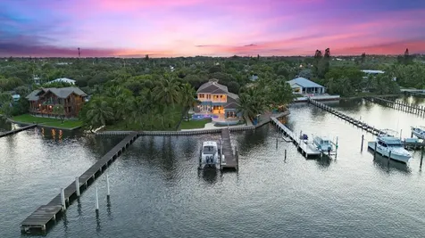 614 S Lake Drive Lantana FL 33462