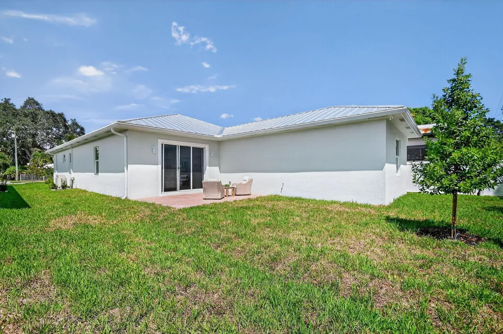 611 N Loxahatchee Drive Jupiter FL 33458