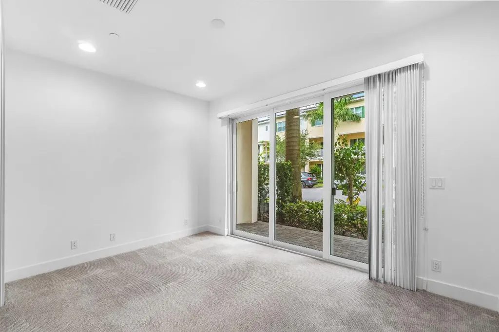 12624 Machiavelli Way Palm Beach Gardens FL 33418